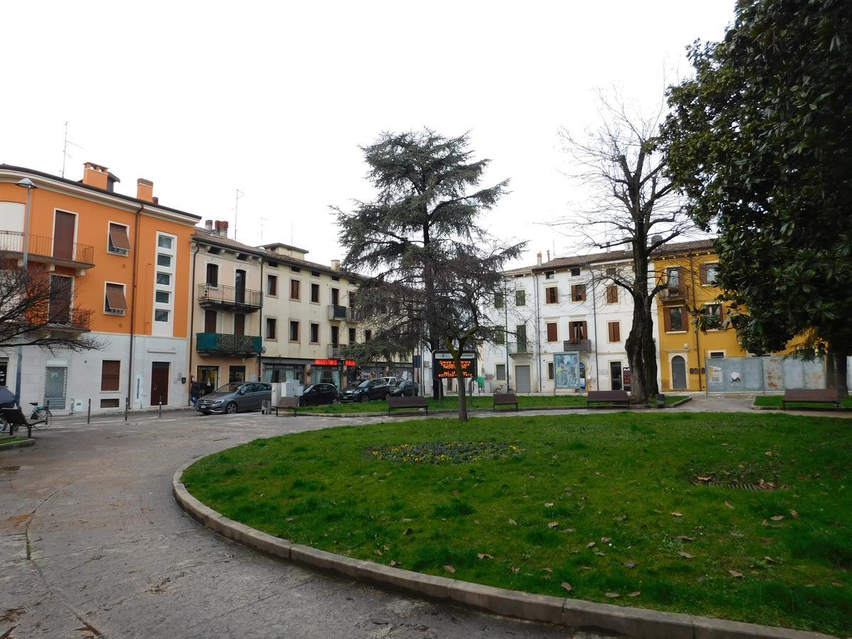 Residenza Meeting Lejlighedshotel Verona Eksteriør billede